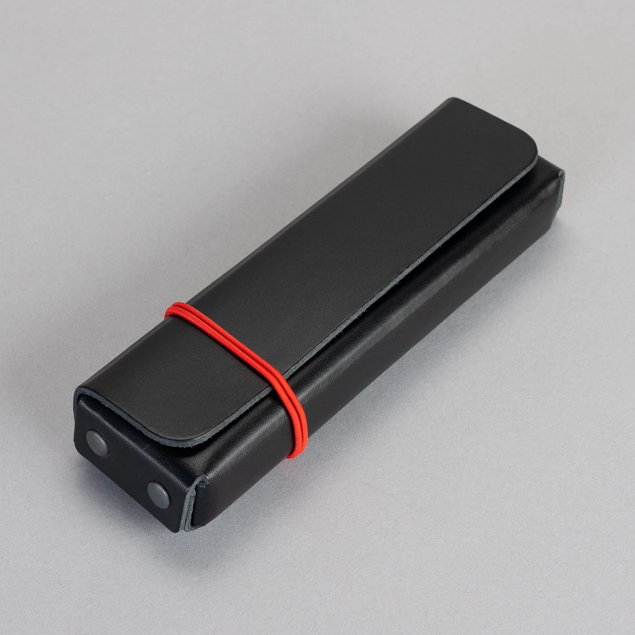 Alan Pen Case - Image 12