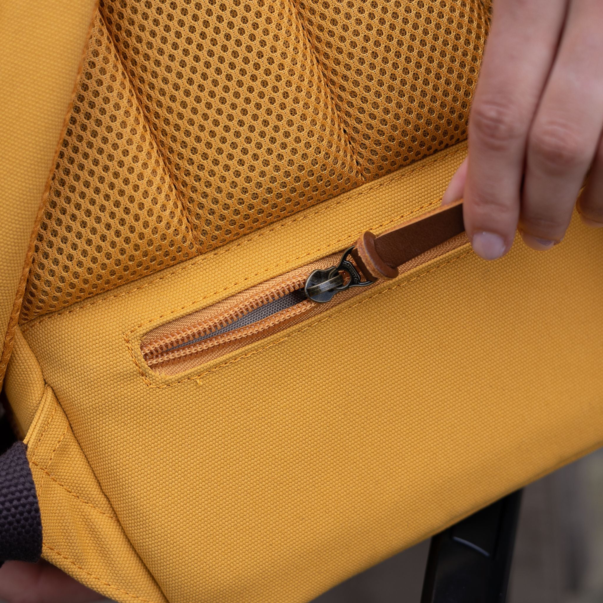 Charlie Backpack | 9L - Image 30