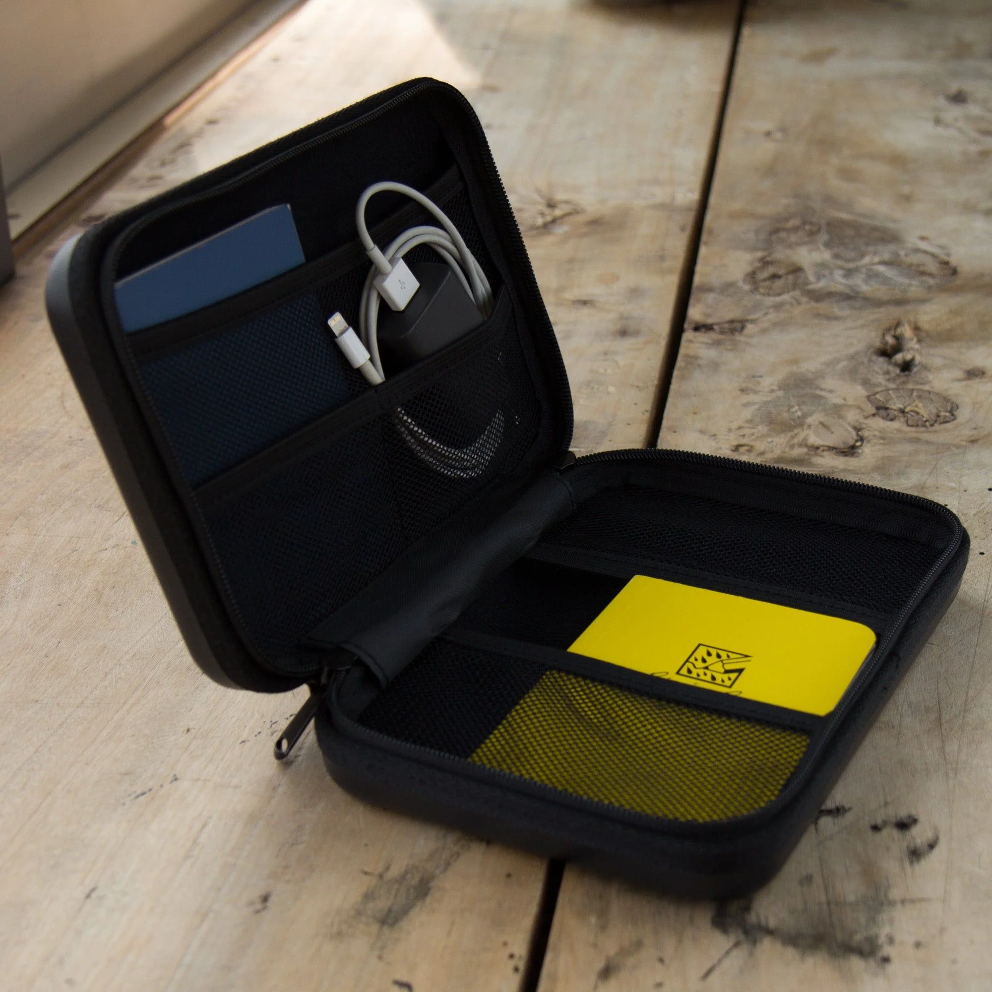 Hard Shell Case (LARGE) - Image 12