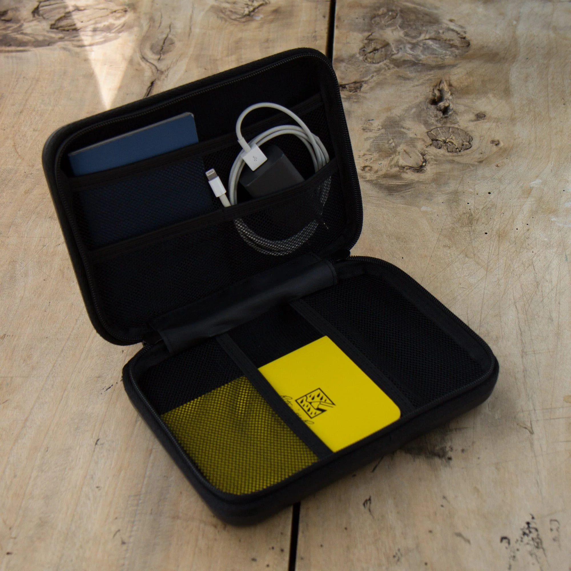 Hard Shell Case (LARGE) - Image 18