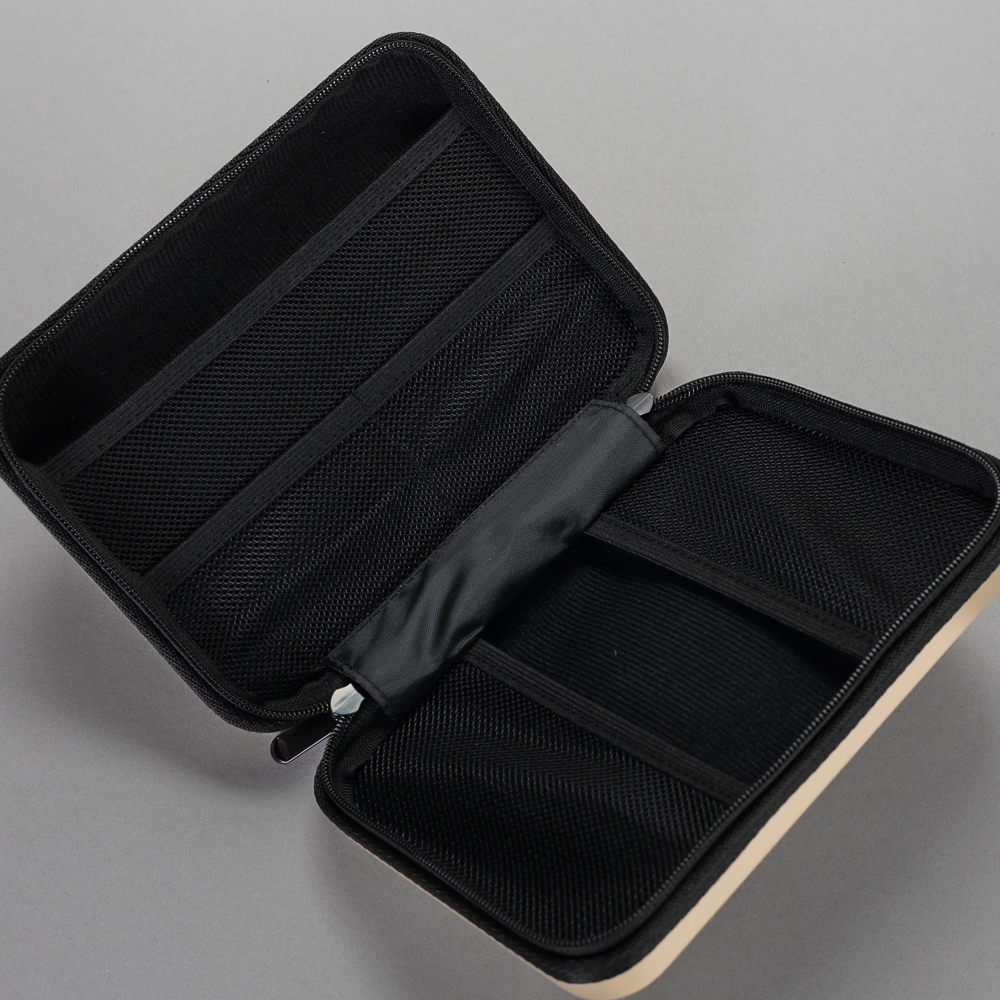 Hard Shell Case (LARGE) - Image 31