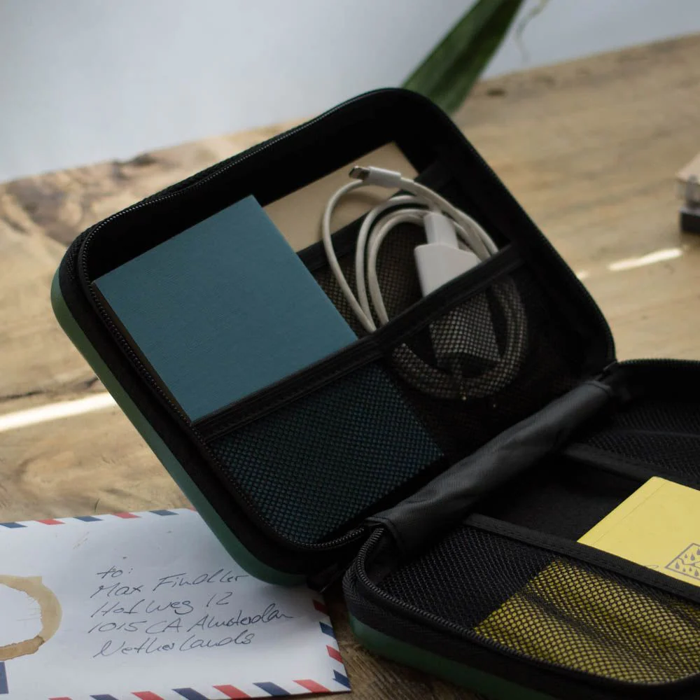 Hard Shell Case (LARGE) - Image 9