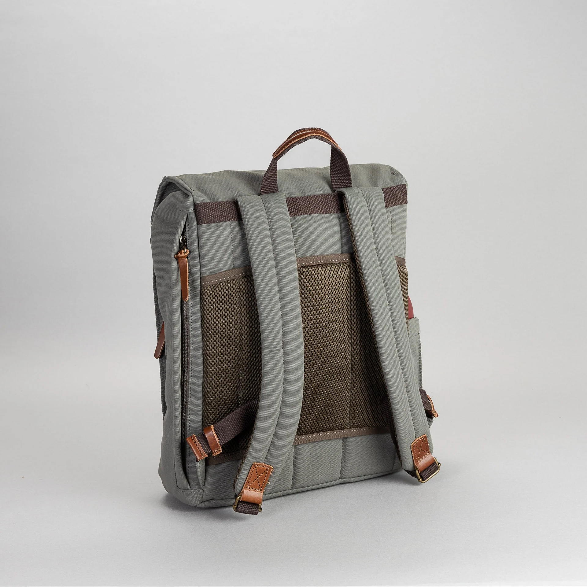 Hunter Backpack | 13L - Image 30
