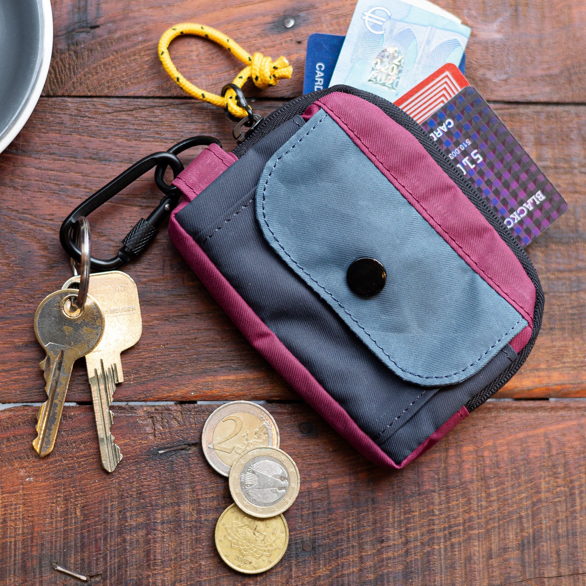 Ian Coin Pouch - Image 13