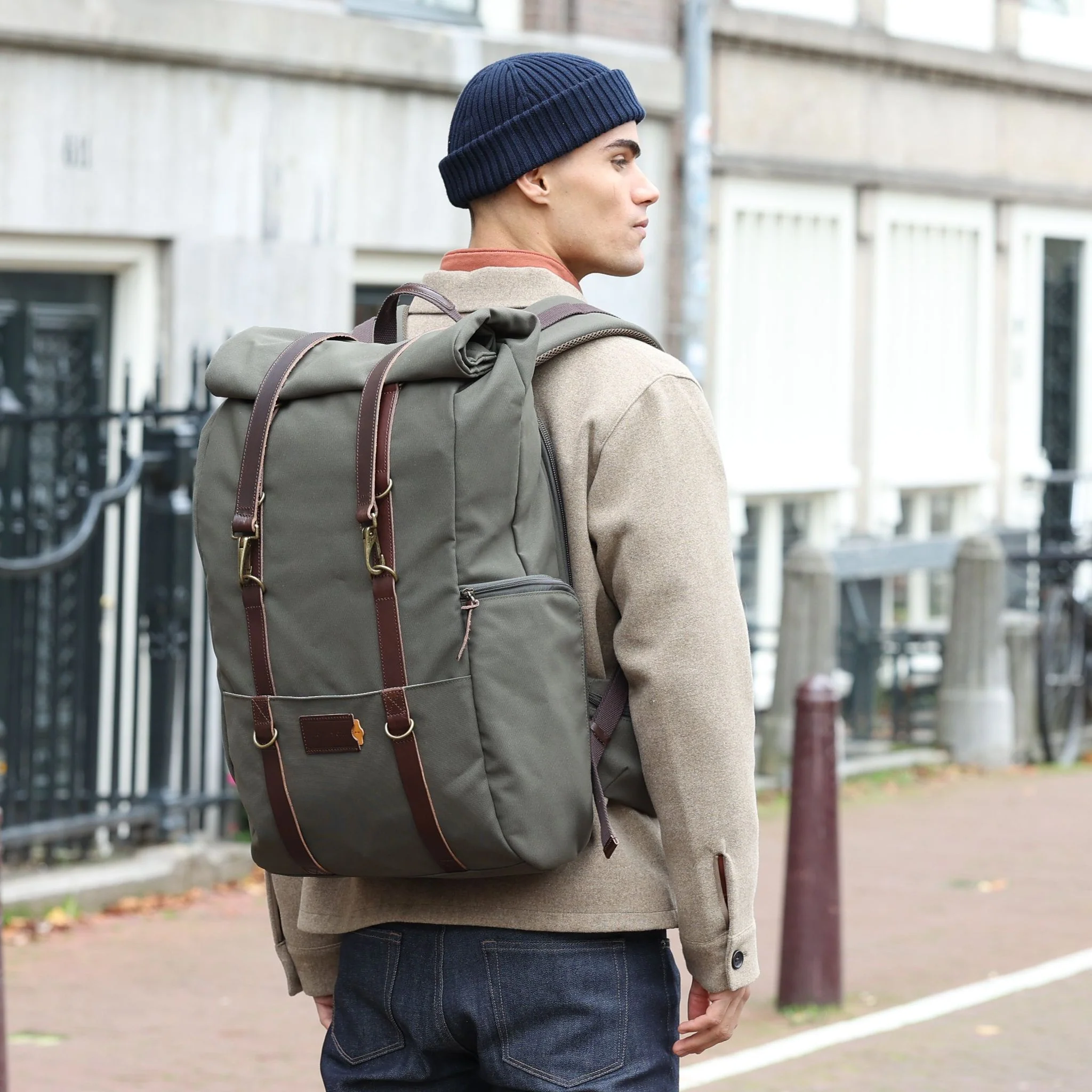 Karl Travel Backpack | 44L - Image 29