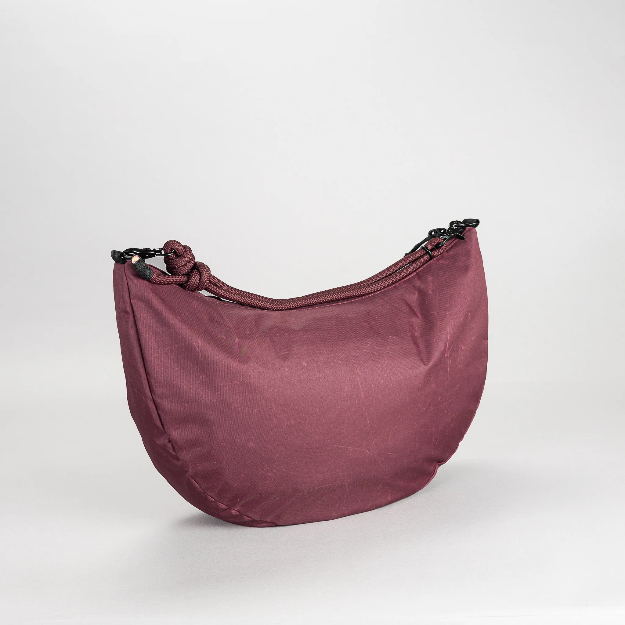 Lea Sling Bag - Image 29