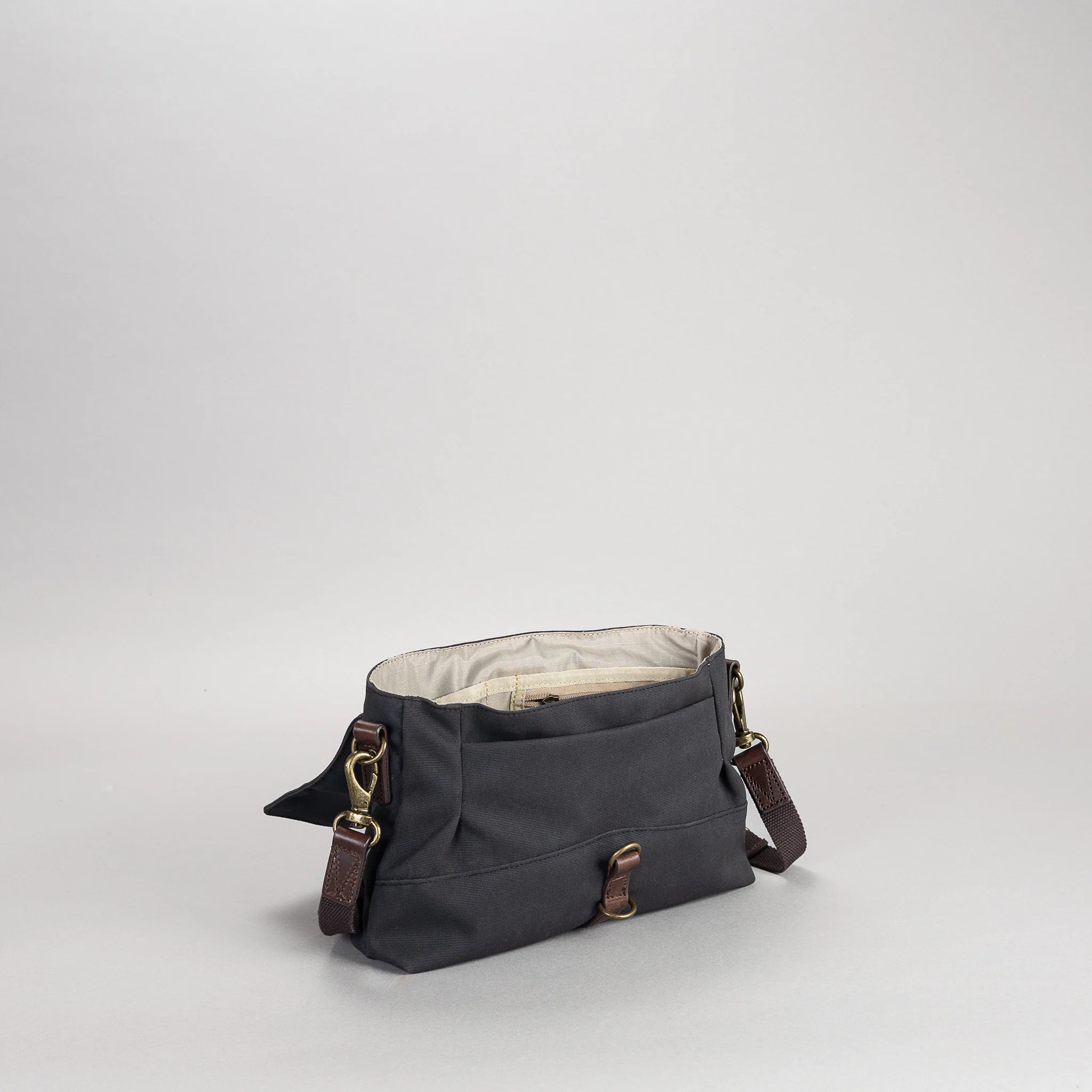 Mika Day Bag - Image 18