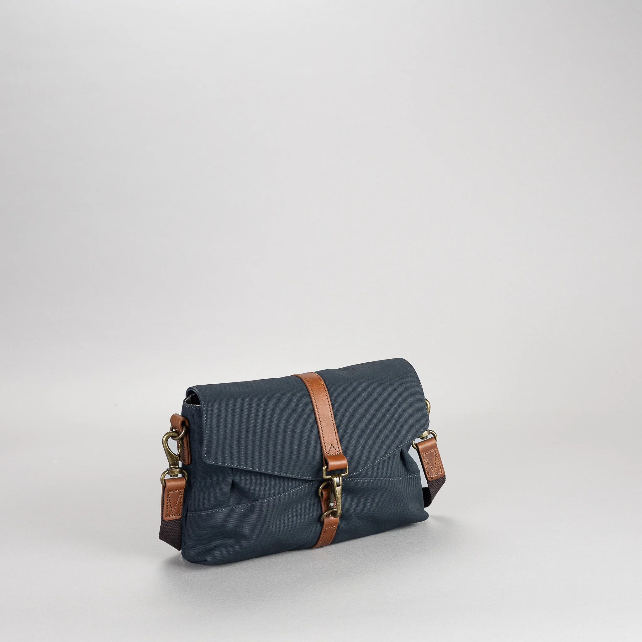Mika Day Bag - Image 9
