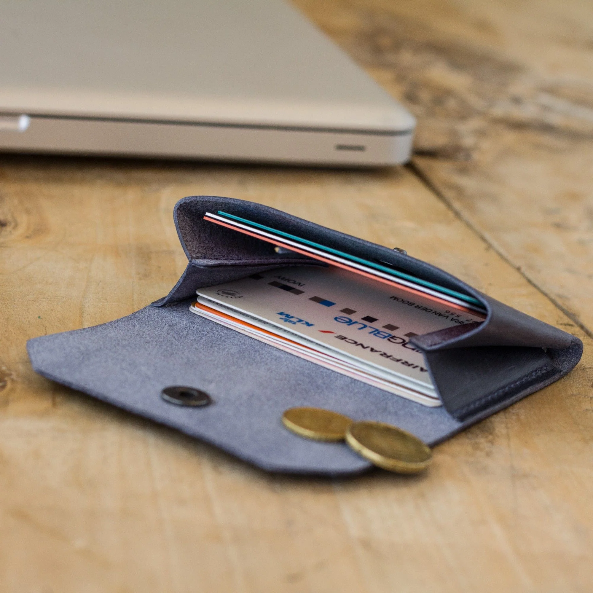 Milo Cardholder - Image 46