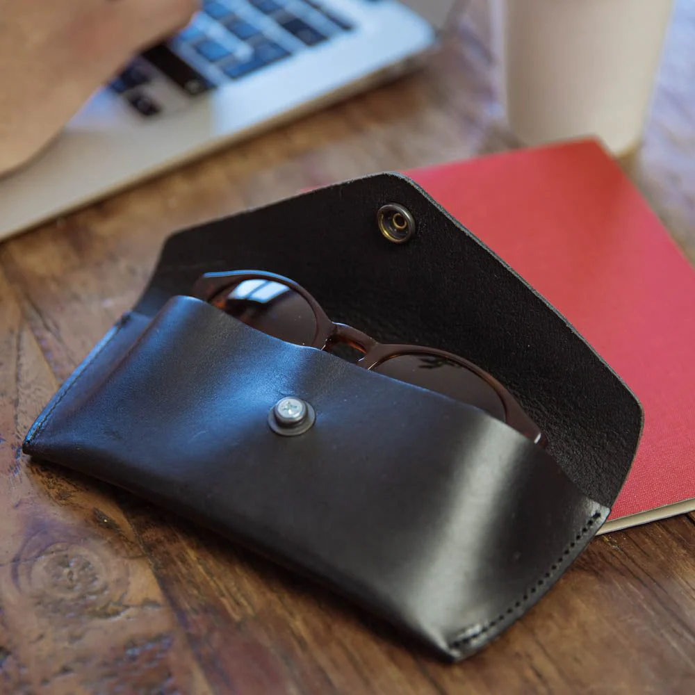 Robin Sunglass Case - Image 11
