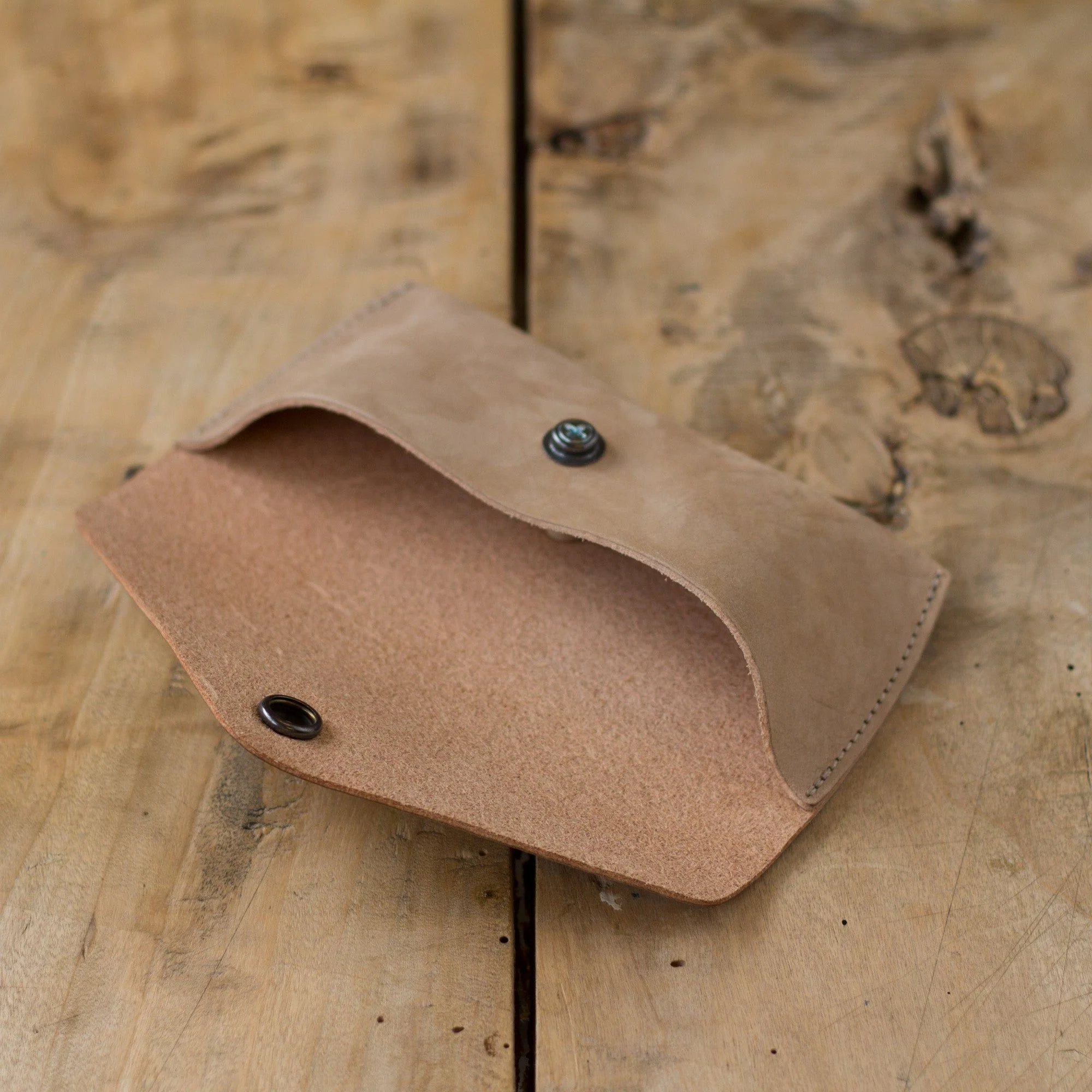 Robin Sunglass Case - Image 42