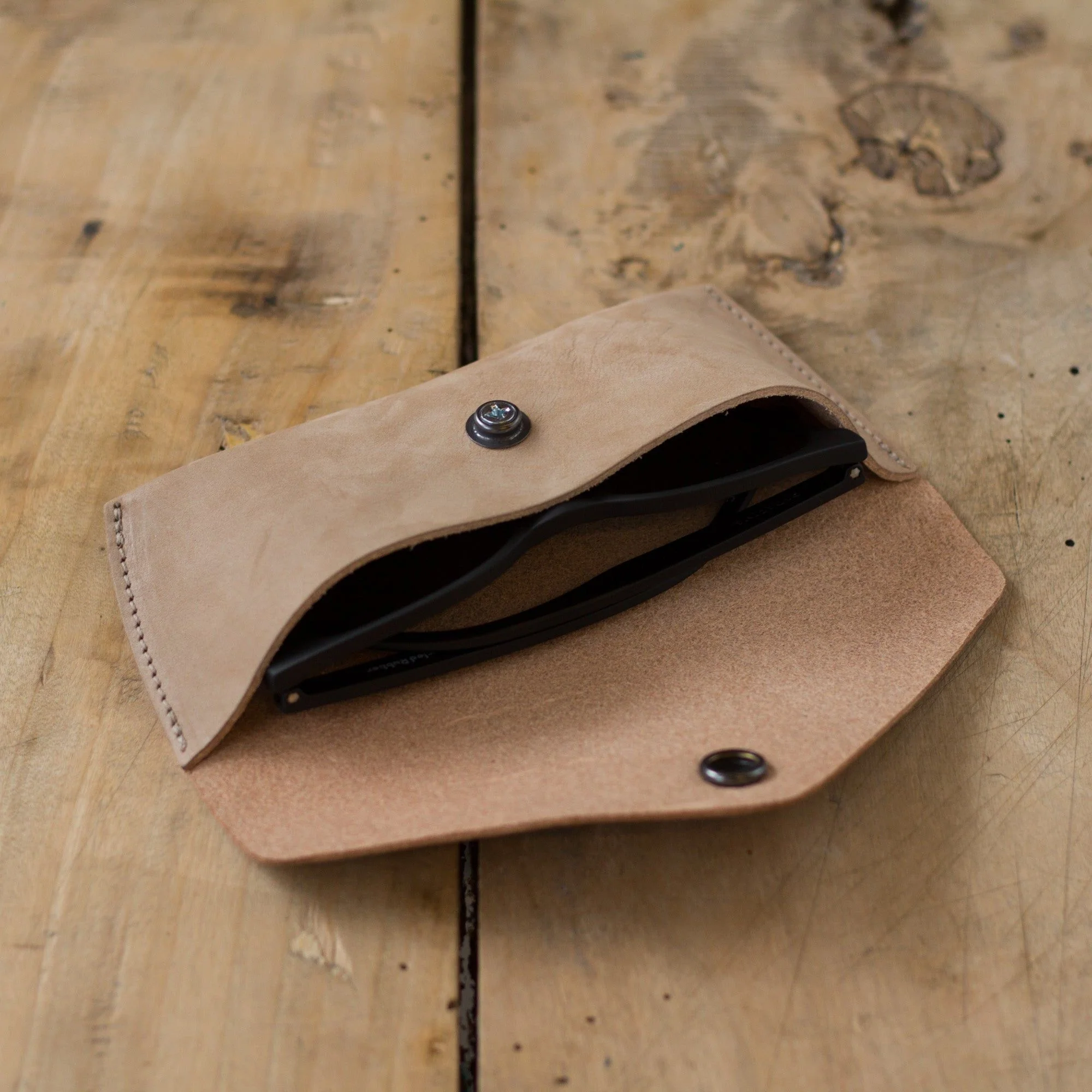 Robin Sunglass Case - Image 45