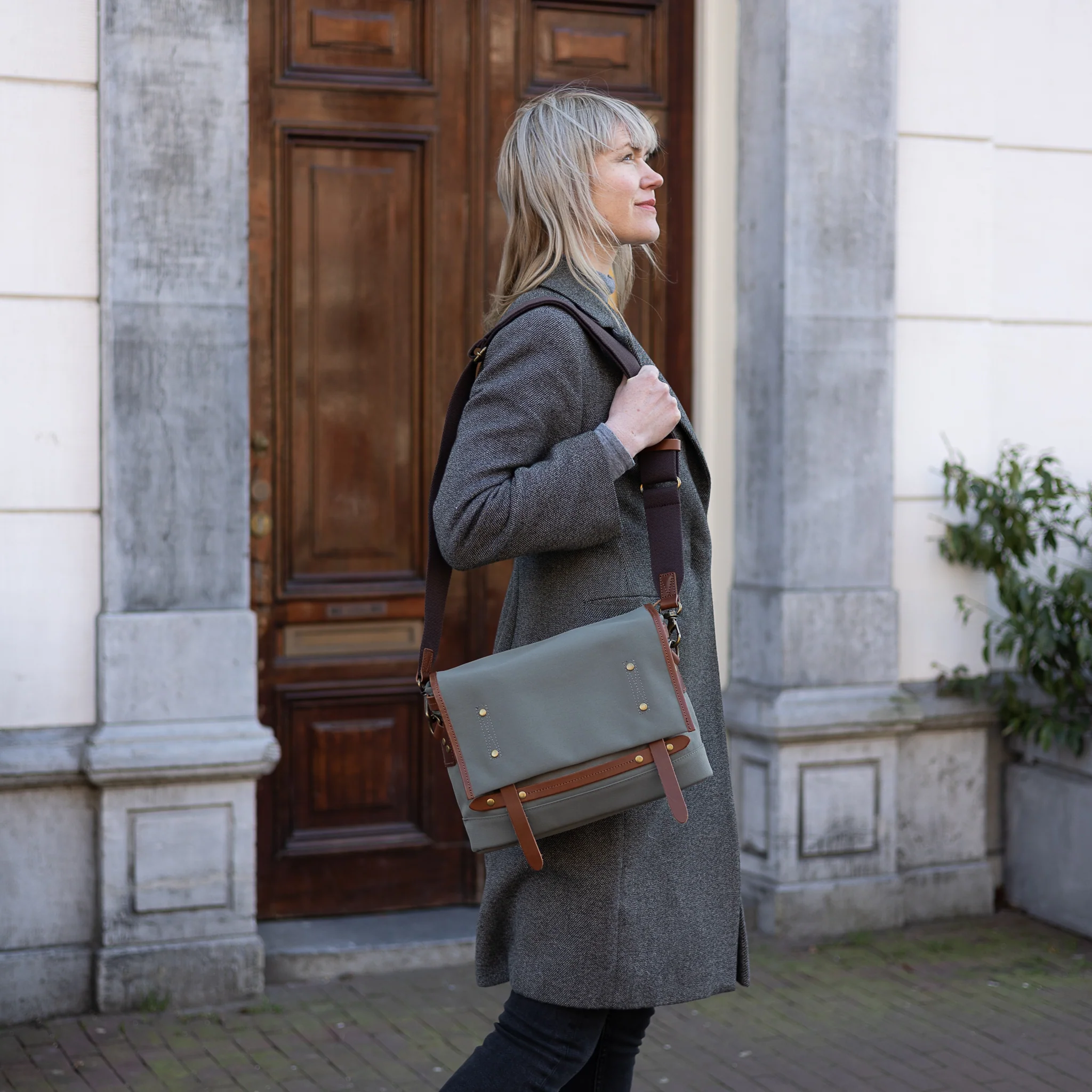 Sam Day Bag - Image 5