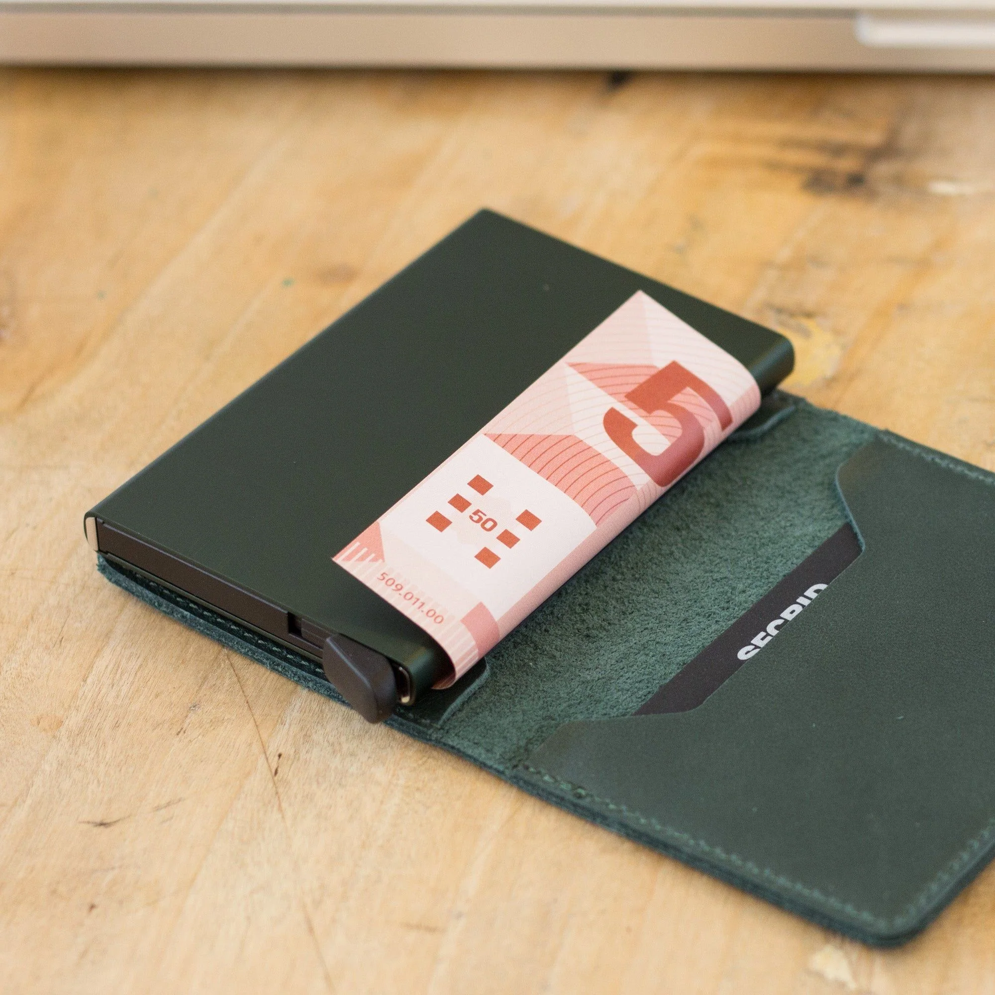 Secrid Slimwallet - Image 24