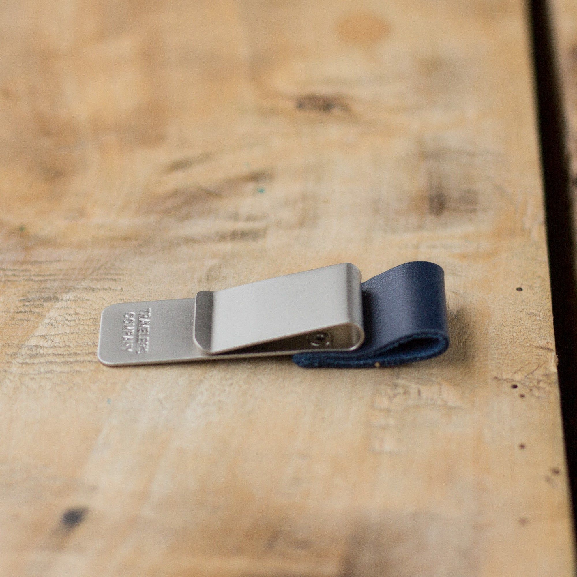 TN pen holder - Image 16