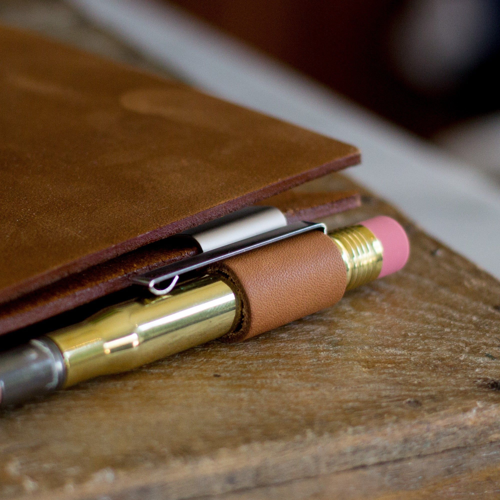 TN pen holder - Image 28