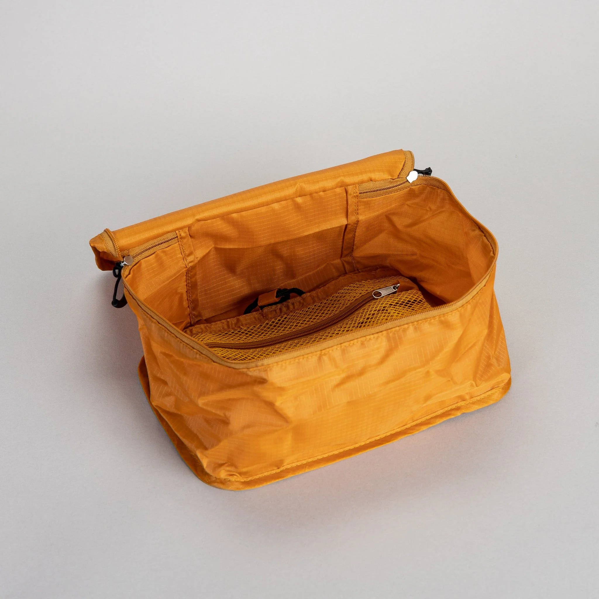 Travel Packing Cubes - SET of 3 - Image 9