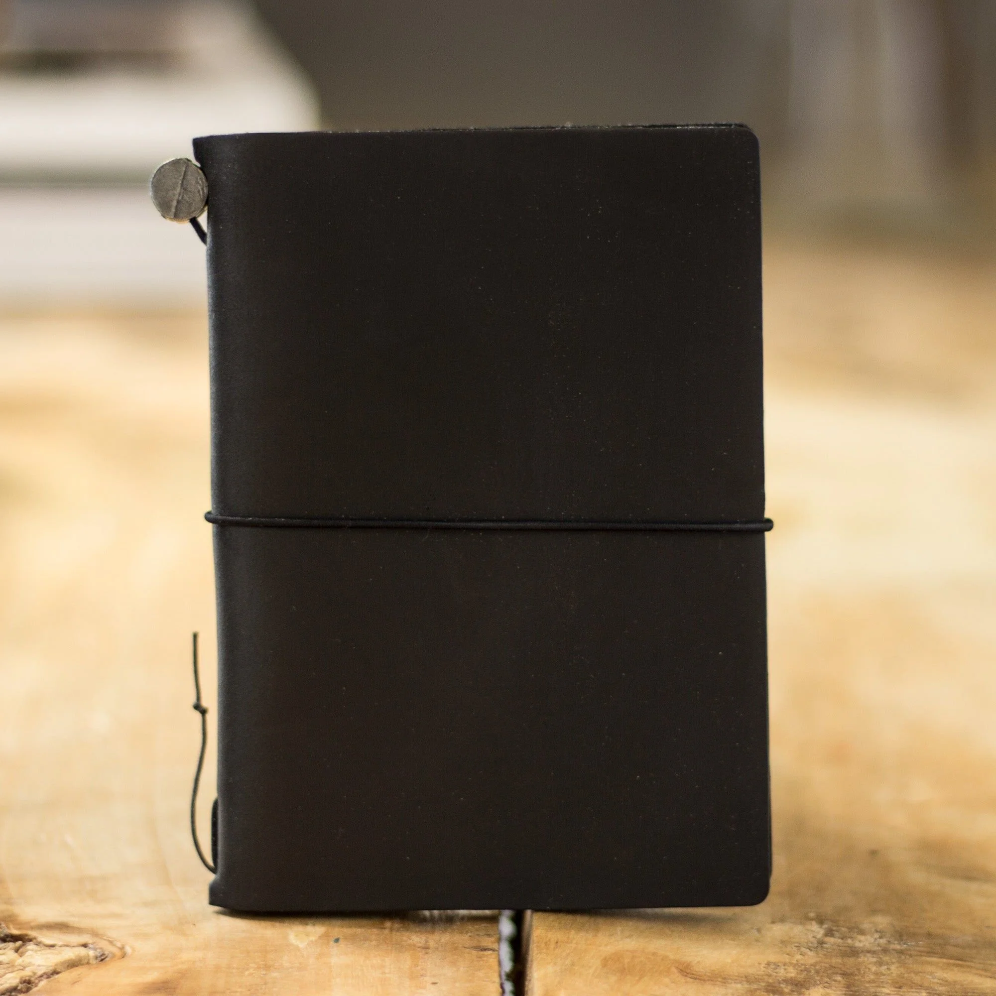 Traveler's Notebook (passport size) - Image 8