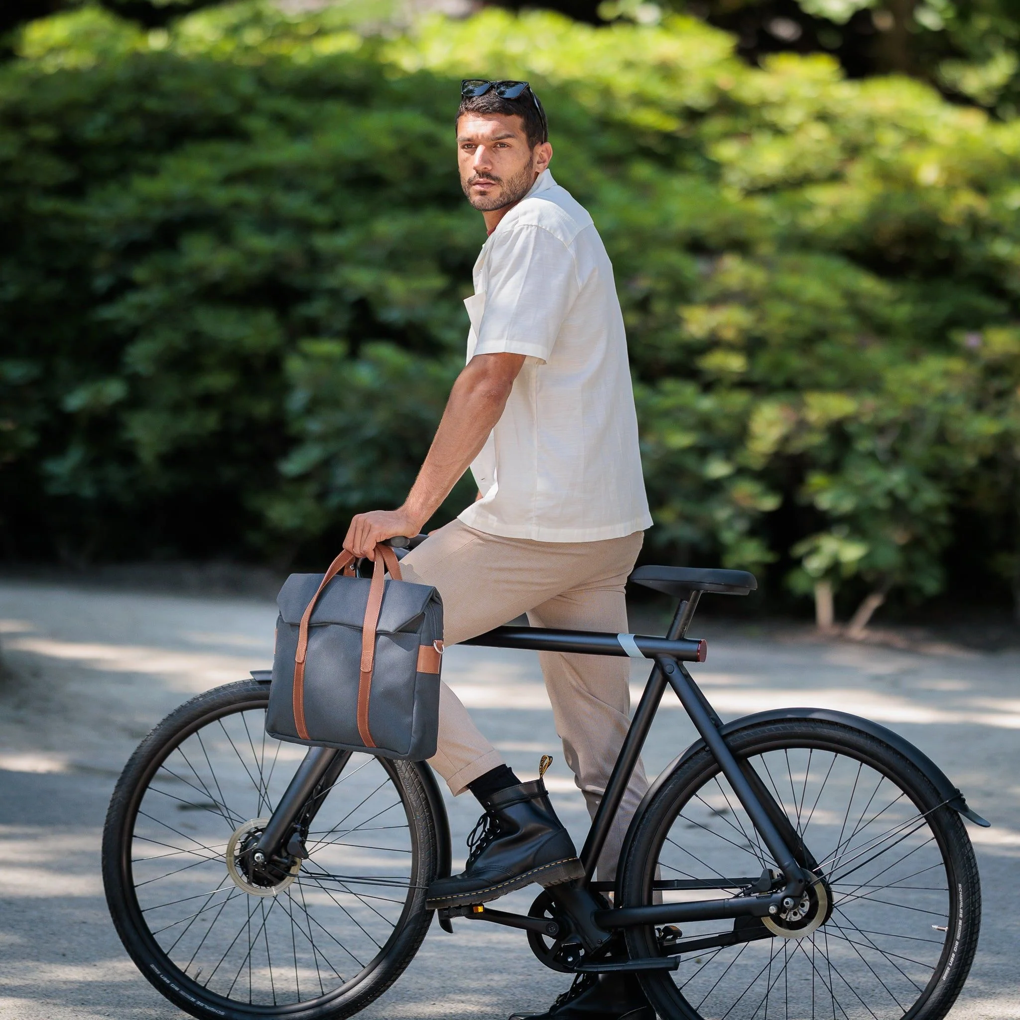 William Work Bag - Image 7