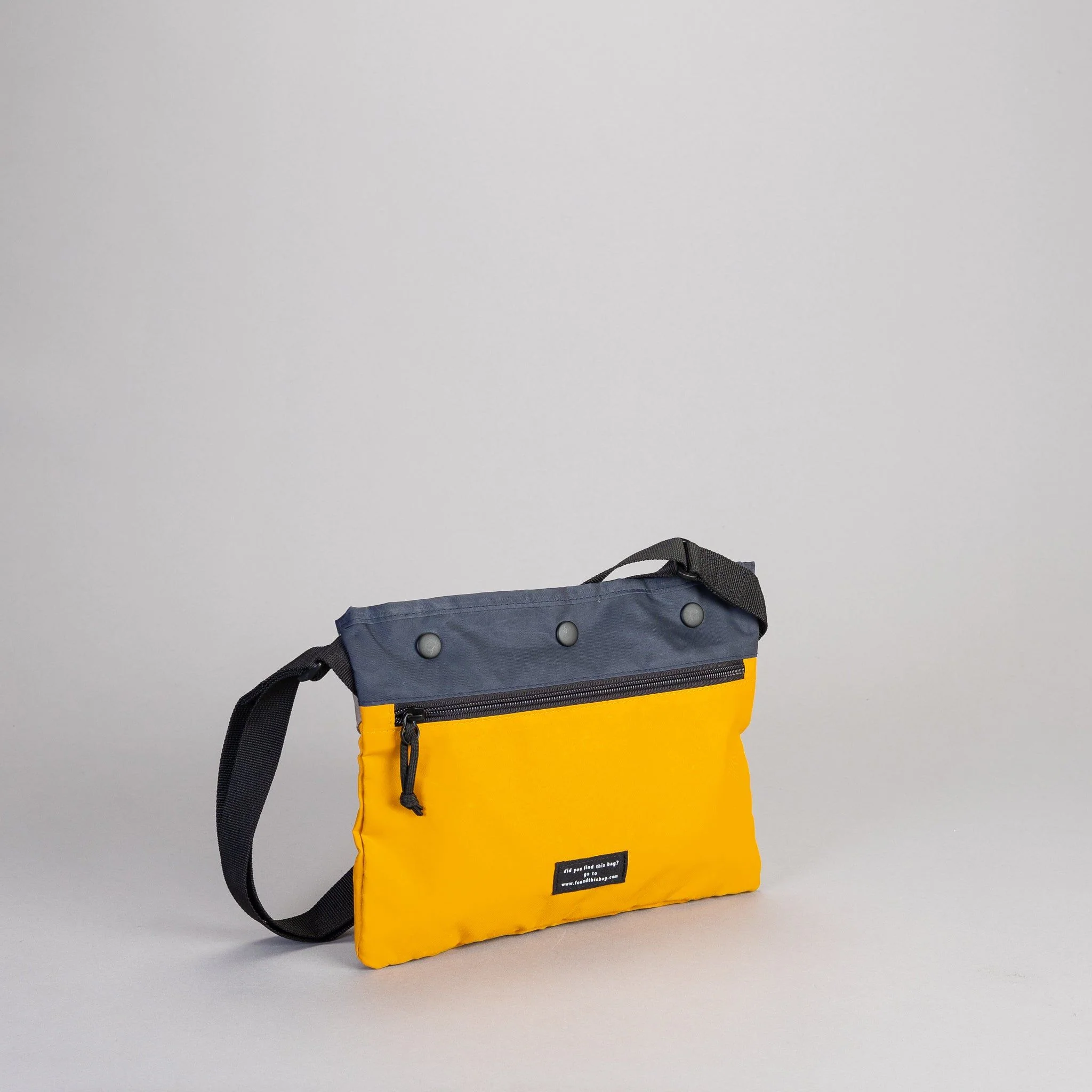 Yuri Travel Sling (tape) - Image 14