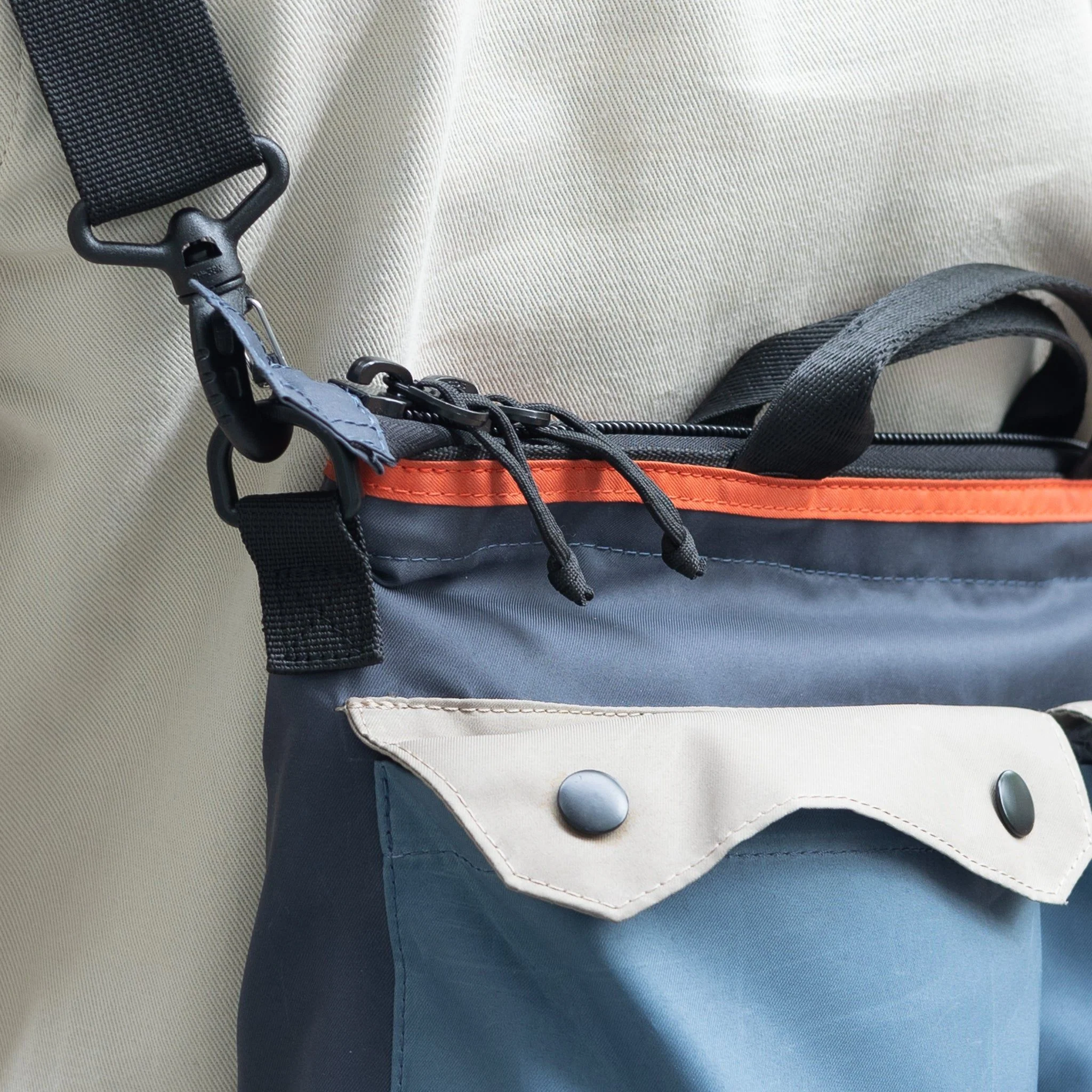 Zoe Backpack | 14L - Image 33